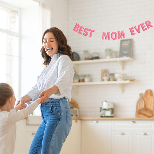 BEST MOM EVER Felt Garland – Handmade Pink Plush Banner for Mother’s Day, Baby Shower, or Just Because