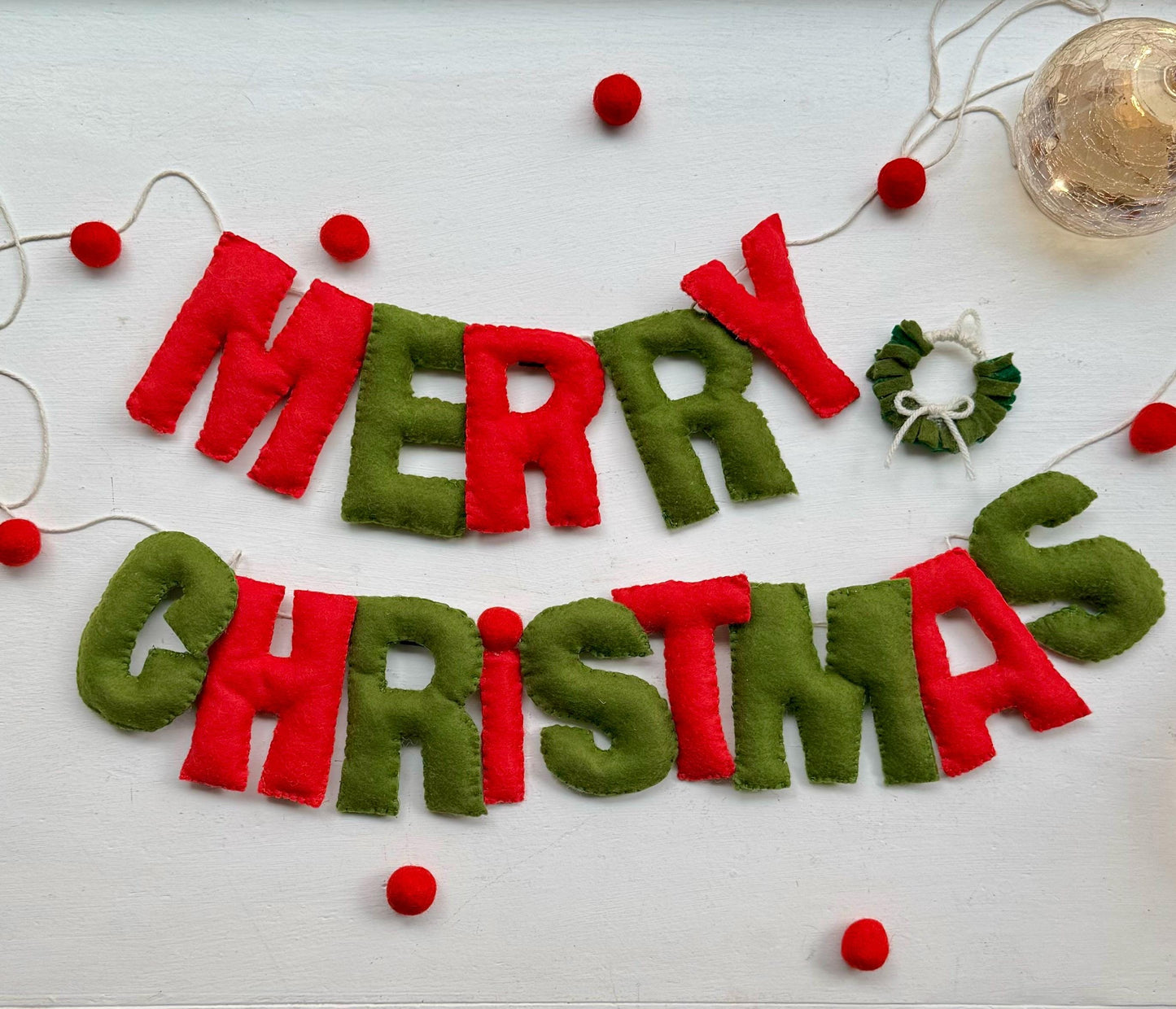 Handmade Felt “Merry Christmas” Banner – Festive Holiday Decoration